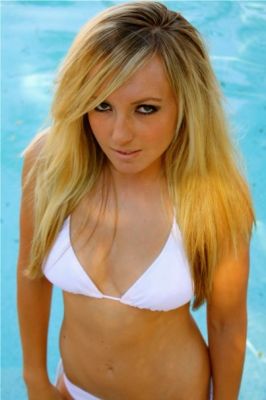 EXTRA SMALL PORN GIF How To Prank Your Sister Without Getting In Trouble